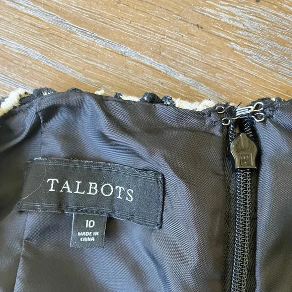 Talbots Skirt Black @ White Floral Embroidered Lace Overlay Lined Pencil Size 10 - Picture 3 of 6